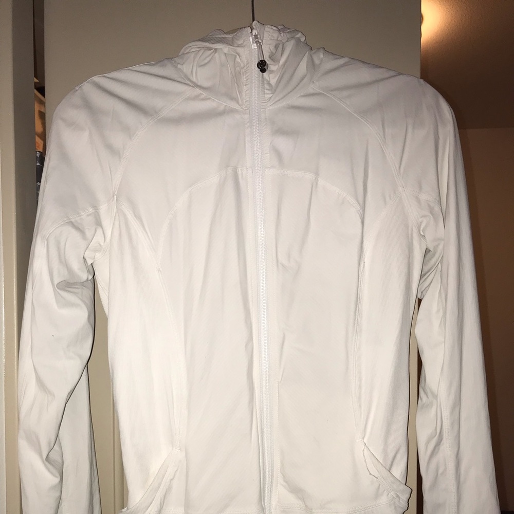 Lululemon running jacket size 8